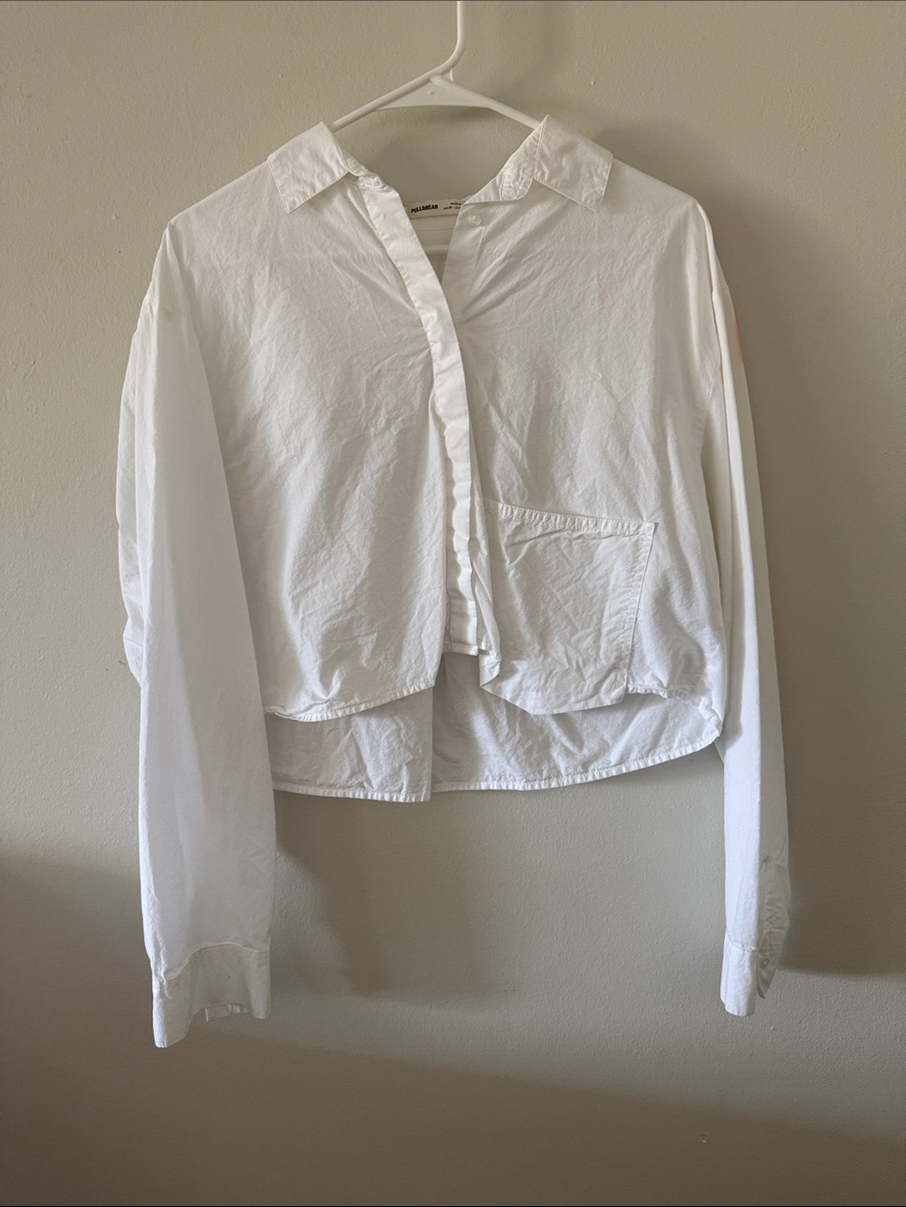 Pull&Bear White Cropped Button-Down Shirt